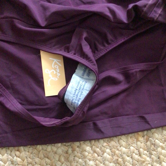 Kona Sol Women’s Swim Skertini Burgundy - Picture 5 of 5